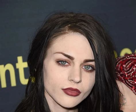 Frances Bean Cobain Love Site