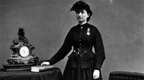 Mary Edwards Walker Civil War Surgeon And The Only Female Medal Of