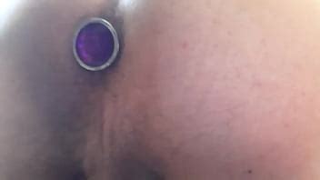 Corri Ndose Por El Culo Con El Plug De La Esposa Xvideos