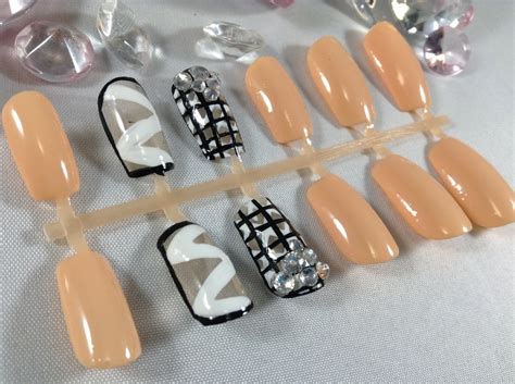 Nude Press On Nails Fake Nails Press On Nails False Nails Etsy
