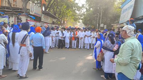 Mumbai: Devotees begin Guru Nanak Jayanti celebrations