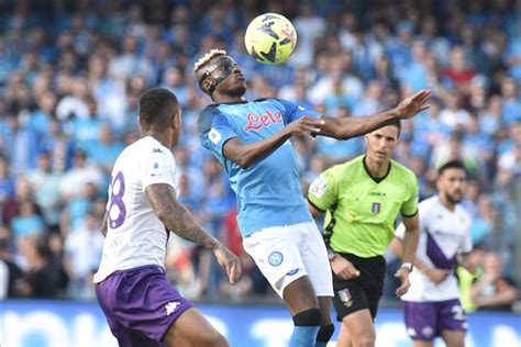 Il Napoli Festeggia Lo Scudetto Battuta 1 0 La Fiorentina Quotidiano