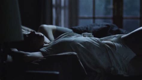 Nude Video Celebs Elisabeth Shue Nude First Born