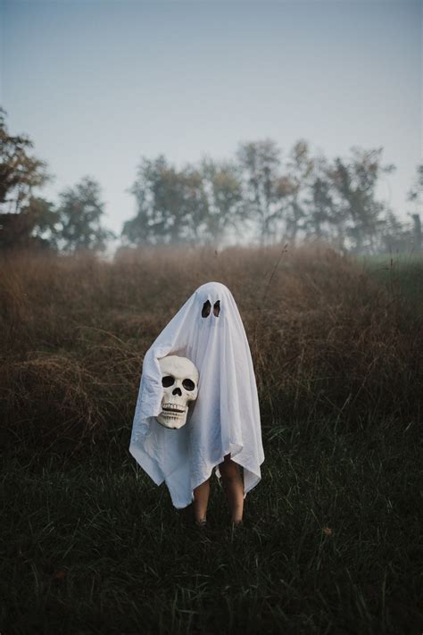 Ghost Photoshoot Ideas — Unraveled Academy