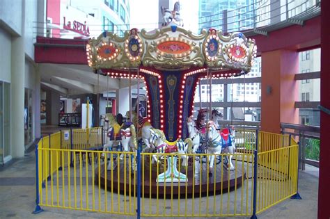 Merry Go Round 4m 12 People Heigh Restriction 105cm