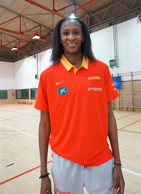 Astou Ndour El Baloncesto Femenino Espa Ol Ha Dado Un Salto