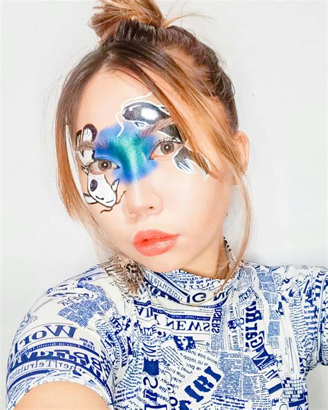 orange color contacts 6