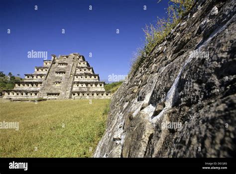 El Tajin Archaeological Site Hi Res Stock Photography And Images Alamy