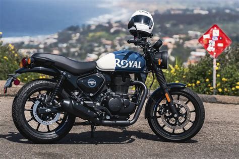 Latest Royal Enfield Kelly Melisse