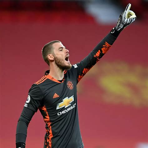 David De Gea Sends Message Over Manchester United Form Off