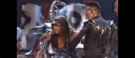 Vidéo Les Black Eyed Peas font un medley lors des Grammy Awards 2010