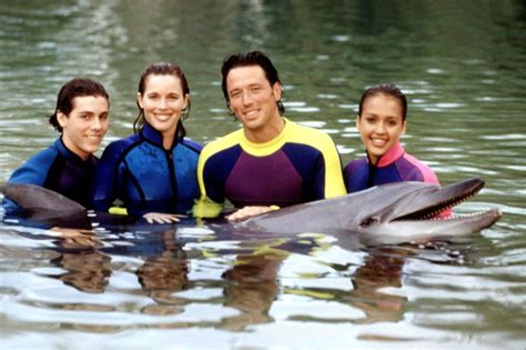 Flipper 1995 Tv Series Alchetron The Free Social Encyclopedia