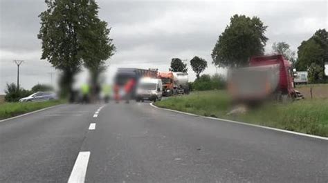 Bonin Wypadek Na Drodze Krajowej Nr Nie Yj Trzy Osoby Tvn