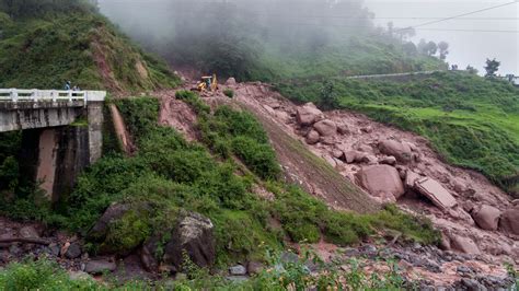 India At Least 72 People Killed In Flash Floods And Landslides