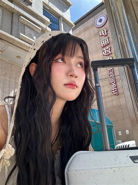 Zoom cận nhan sắc hot girl 10X vừa gây bão kênh chat Độ Tộc thu hút 1 2 triệu view