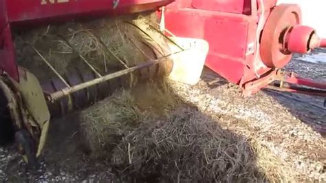 New Holland 271 Hayliner Twine Small Square Baler Youtube