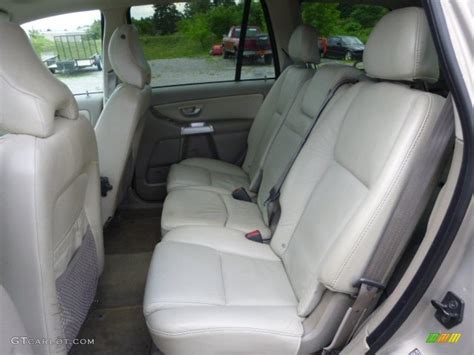 2004 Volvo XC90 T6 AWD Interior Color Photos | GTCarLot.com