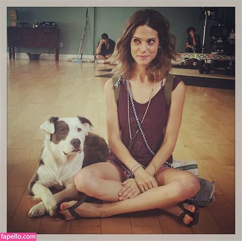 Lyndsy Fonseca LyndsyMFonseca Lyndsyfonseca Nude Leaked Photo 18