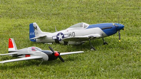 RC model airplane club hosts open house for the public