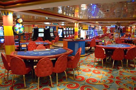 Highlights on casino cruises - Unique Perspectives - CruiseCrazies