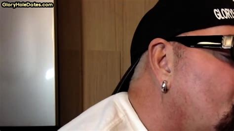 Homemade Gloryhole Gaydaddy Sucks Cock In Amateur Closeup