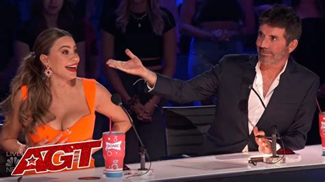 Simon Cowell Has The Best COMEBACK At Sofia Vergara Confronting Him On