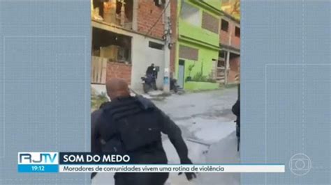 Policial Grava Intenso Tiroteio Durante Opera O Na Zona Norte