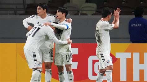 Afc Champions League South Koreas Ulsan Beats Ventforet Kofu From