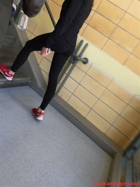 SexyCandidGirls Top Hot Candid Booty And Skinny Legs In Black Leggings Item