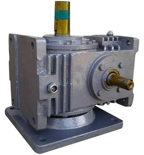 Ci Body Vertical NU Worm Gearbox For Industrial Power 2 Hp At Rs