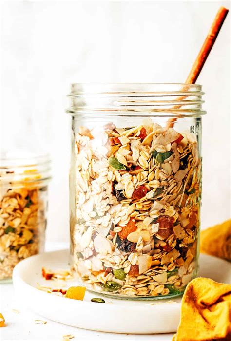 Easy Muesli Recipe | Gimme Some Oven