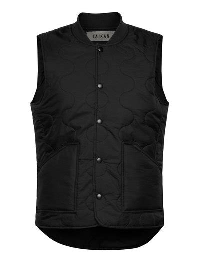 Taikan Quilted Vest Black Vests