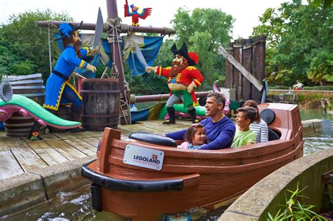 Pirate Falls Treasure Quest LEGOLAND Windsor Resort