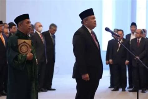 Perry Warjiyo Resmi Dilantik Sebagai Gubernur Bi Periode Ini