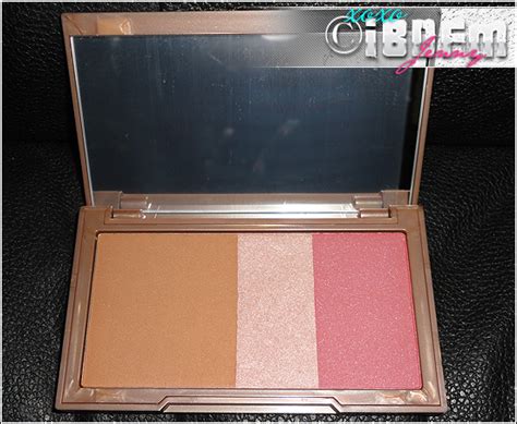 Urban Decay Naked Flushed Ibdfm