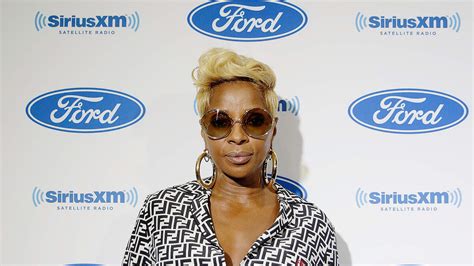 Mary J Blige Announces Lineup For Strength Of A Woman Festival 2023 Real 993 Dj Loui Vee