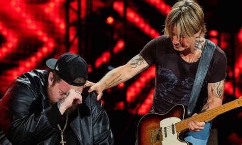 “I Lied to Everyone — Even Myself”: Jelly Roll Breaks Down at CMAs in ...