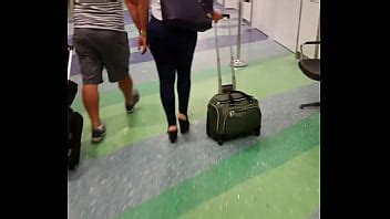 Sexy White Latina Candid XNXX