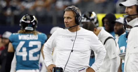 Urban Meyer S Temper Reportedly Rubbed Jaguars Players Coaches The