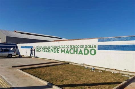 Homenagem A Iris Rezende Escola Em Catal O Transformada Em Unidade