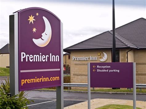 PREMIER INN DUNFERMLINE HOTEL - Updated 2025 Reviews, Photos & Prices