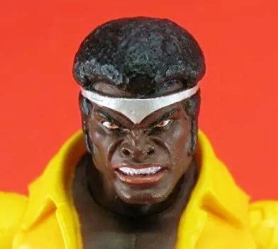 Marvel legends Luke Cage shf dc hot toys Mafex jada street fighter 興趣及遊戲 玩具 遊戲類 Carousell