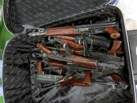 Uk Gang Smuggled Stash Of Weapons From Charlie Hebdo Attack Arms Dealer