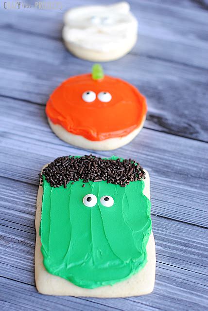 Easy Halloween Sugar Cookies Pumpkins Mummies And More