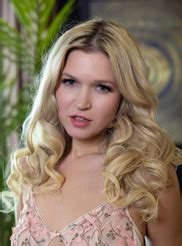 Jessica Blank Rear View Of Her Plump Lipped Pussy And Luscious Bubble Butt Morazzia