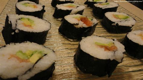 Makis Au Saumon Concombre Et Avocat Fish Custard