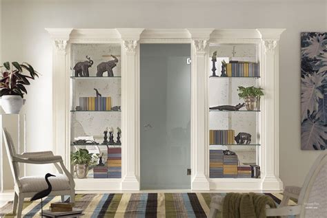 Шкаф перегородка с дверью (36 фото)