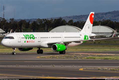 XA VBI Viva Aerobus Airbus A321 231 WL Photo By Hans X Bravo Menes