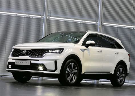 Novo Kia Sorento híbrido chega ao Brasil em 2021