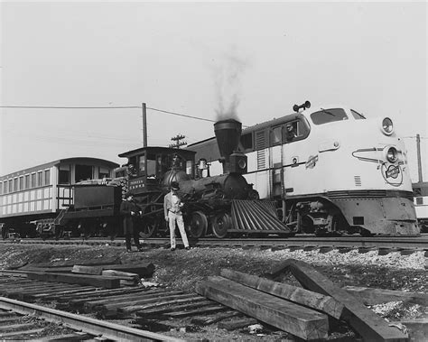 Proclamation, Presentations Mark Chicago Railroad History Month ...